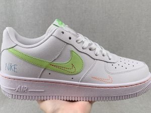 Air Force 1 LV8 (GS) DN8000100