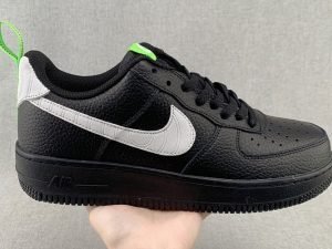 Air Force 1 Low Pivot Point DO6394 001