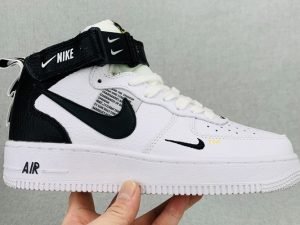 Air Force 1 Mid '07 LV8 'White Black' White,BlackTour Yellow 804609103