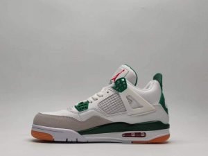 Jordan 4 Retro SB Pine Green