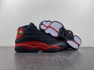 Air Jordan 13 black red