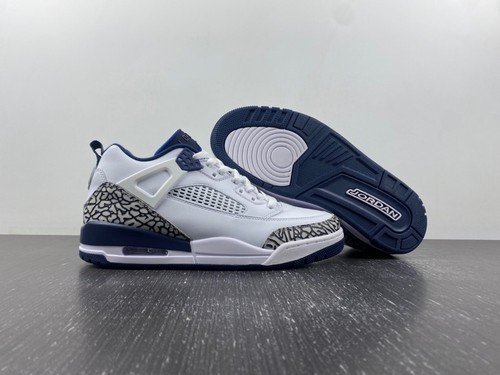 Air Jordan 4 midnight blue