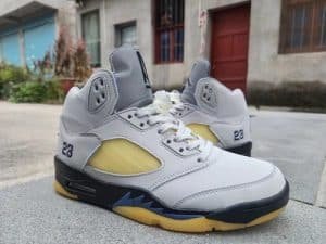 Air Jordan 5 Blu-ray Ivory