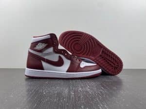 Air Jordan 1 High OG “Team Red”