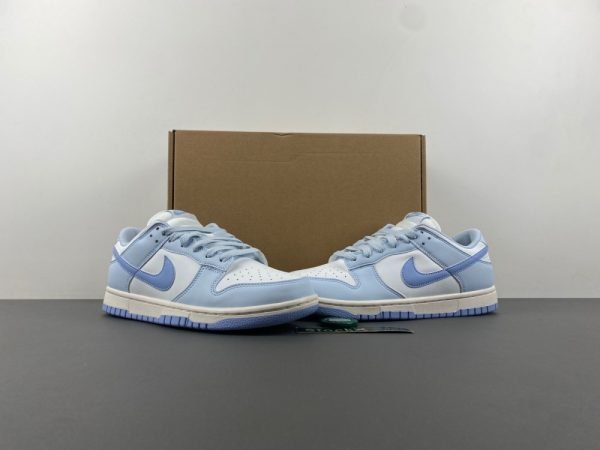 Air Jordan 1 White Jade Item No. DD1873-400 - Image 3