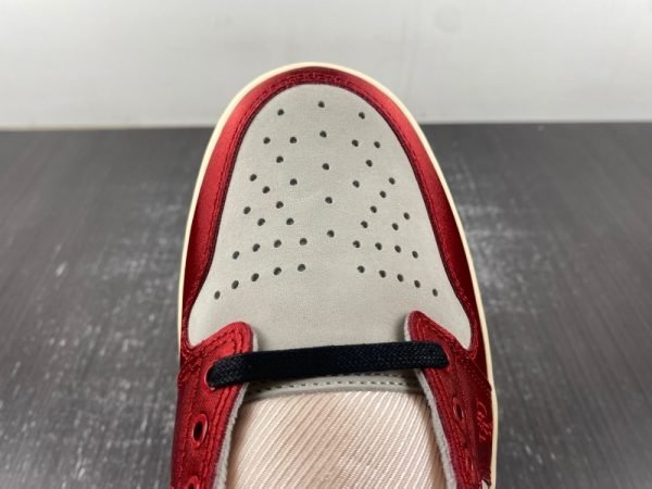 Trophy Room x Air Jordan 1 Low OG “Home” - Image 7