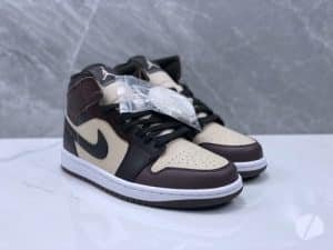 Air Jordan 1 Mid SE