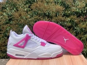 Air Jordan 4 “Hyper Violet ”