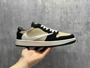 Air Jordan 1D Beige Black Inverted Hook