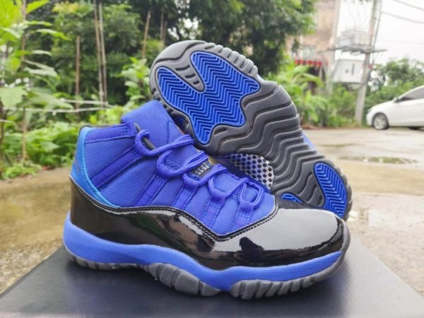 Air Jordan 11 Royal Blue Black - Image 4